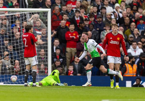 利物浦再战巴塞罗那,晋级机会依然微弱 利物浦再战巴塞罗那,晋级机会依然微弱