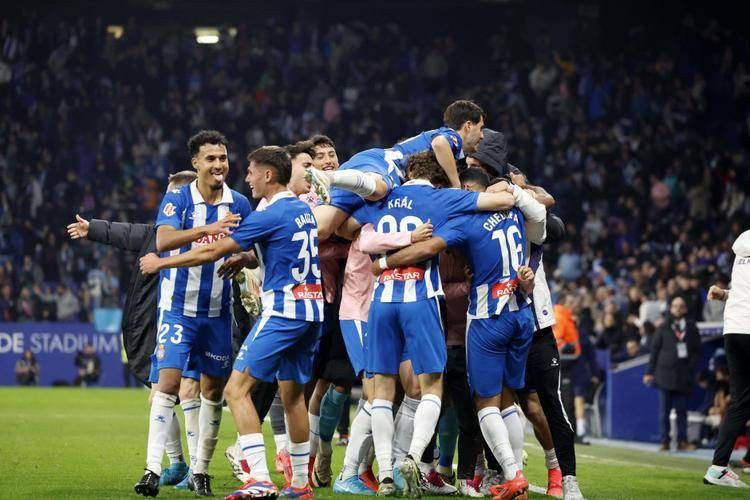 南安普顿迎来胜利曙光，全力争取保级成功