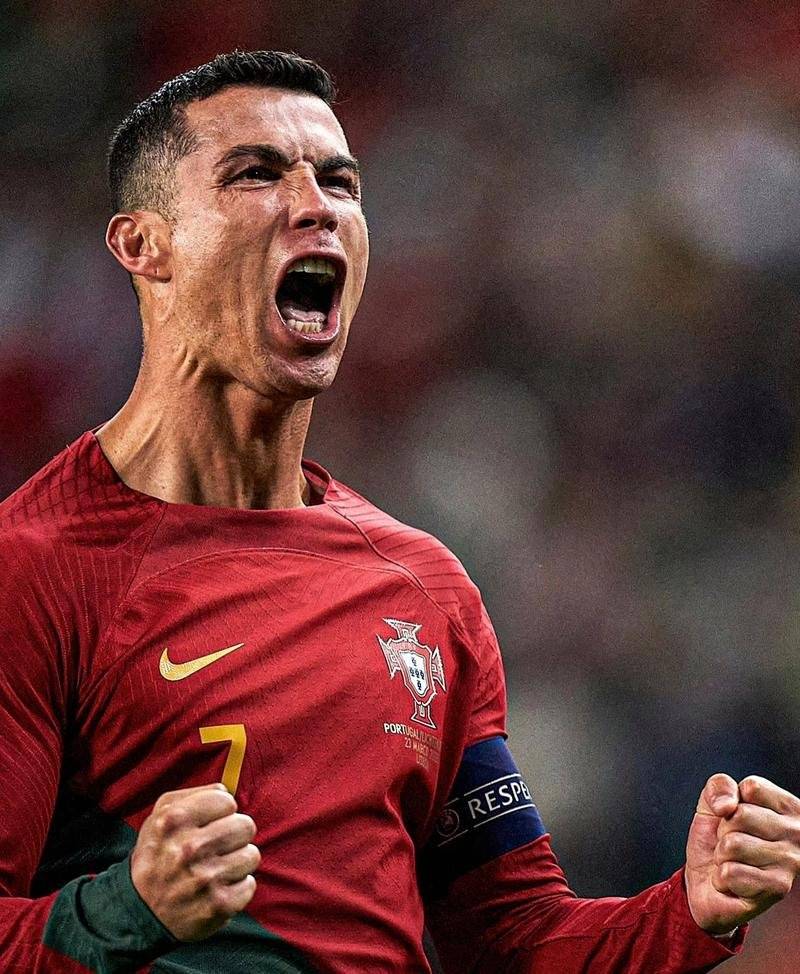 皇马梅开二度罗纳尔多开心如孩子般放松