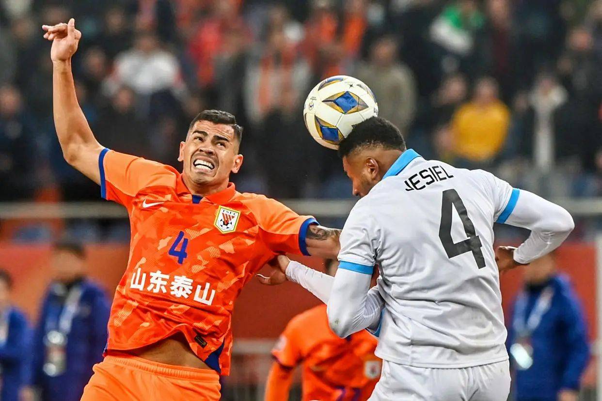 开云体育亚洲官网-紧张比赛收官，球队成功拔得头筹