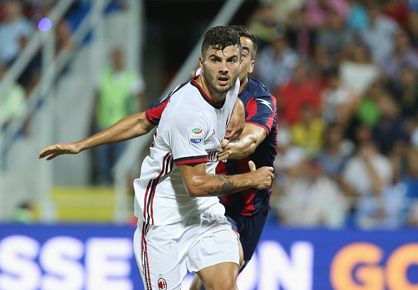 开云体育在线登录-乌克兰门将在欧洲冠军联赛中抵挡火力压力的简单介绍