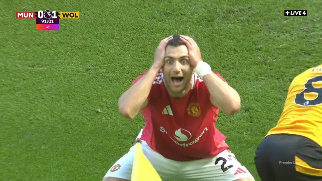 开云体育-狼队客场告捷，保级希望重新燃起