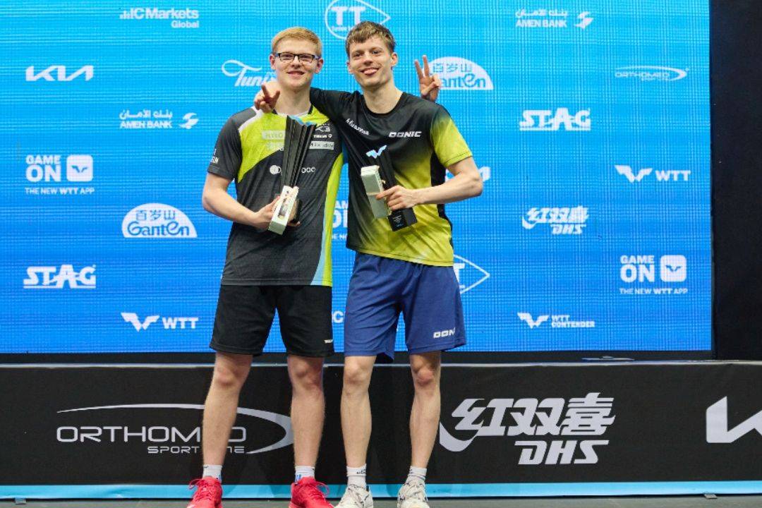 突尼斯网球选手实现精彩逆转