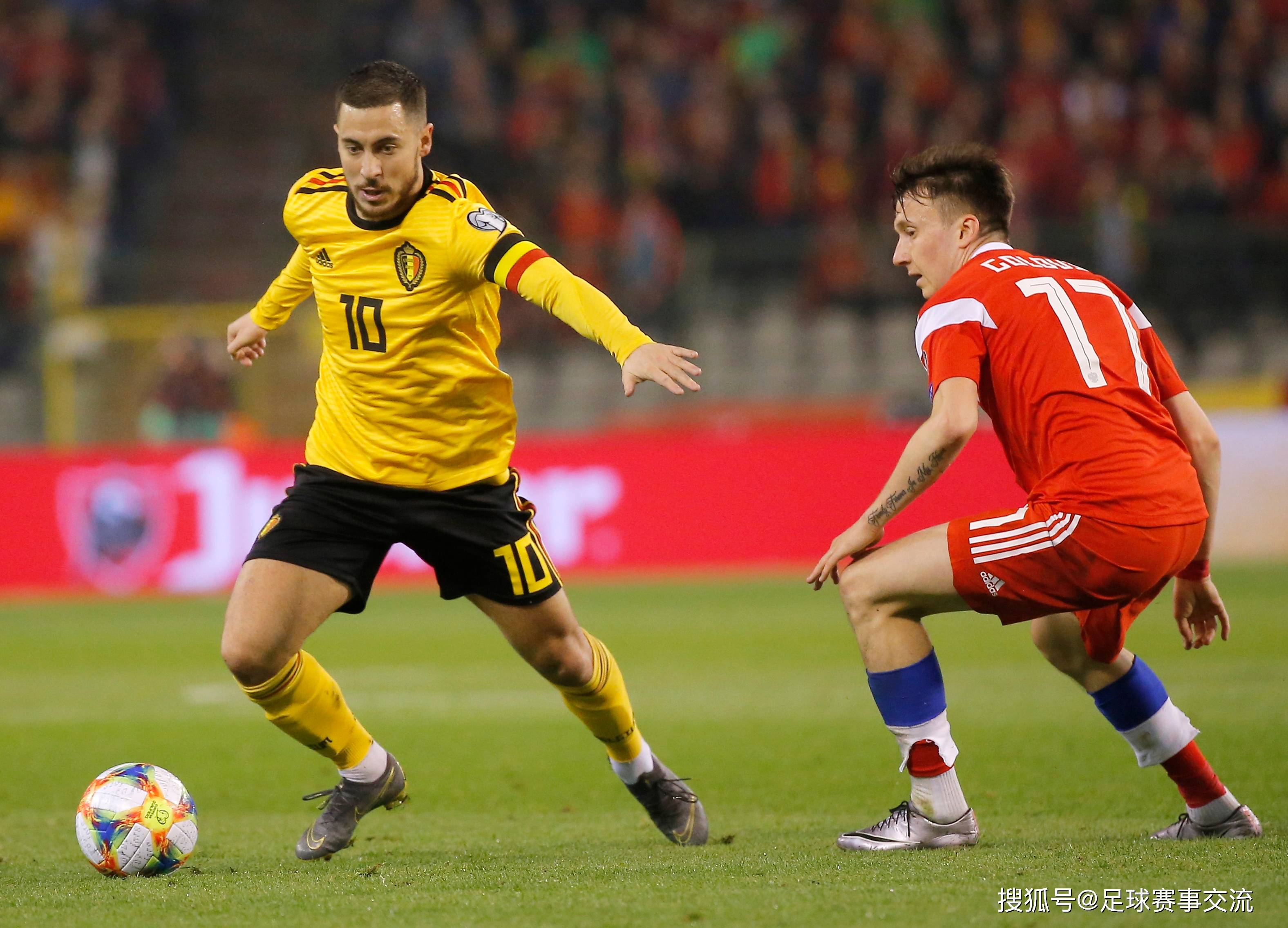 开云体育入口-足球职业联赛正在上演激烈对决