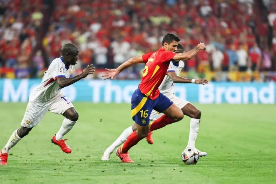 欧洲杯淘汰赛即将开始，悬念时刻待解的简单介绍