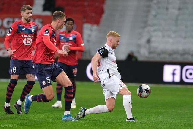 开云体育官网-里尔客场逆转蒙彼利埃，取得胜利