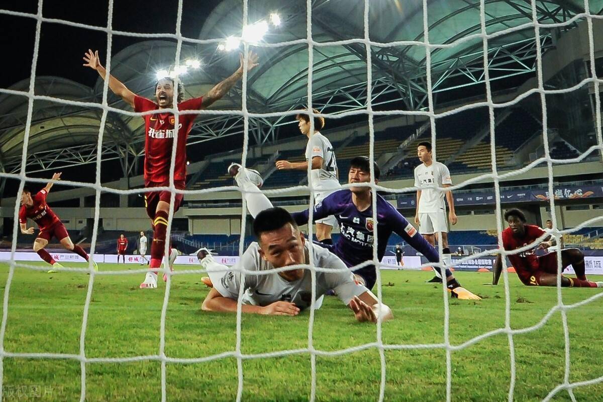 开云体育-冲超劲旅华夏幸福战平，收获宝贵一分的简单介绍