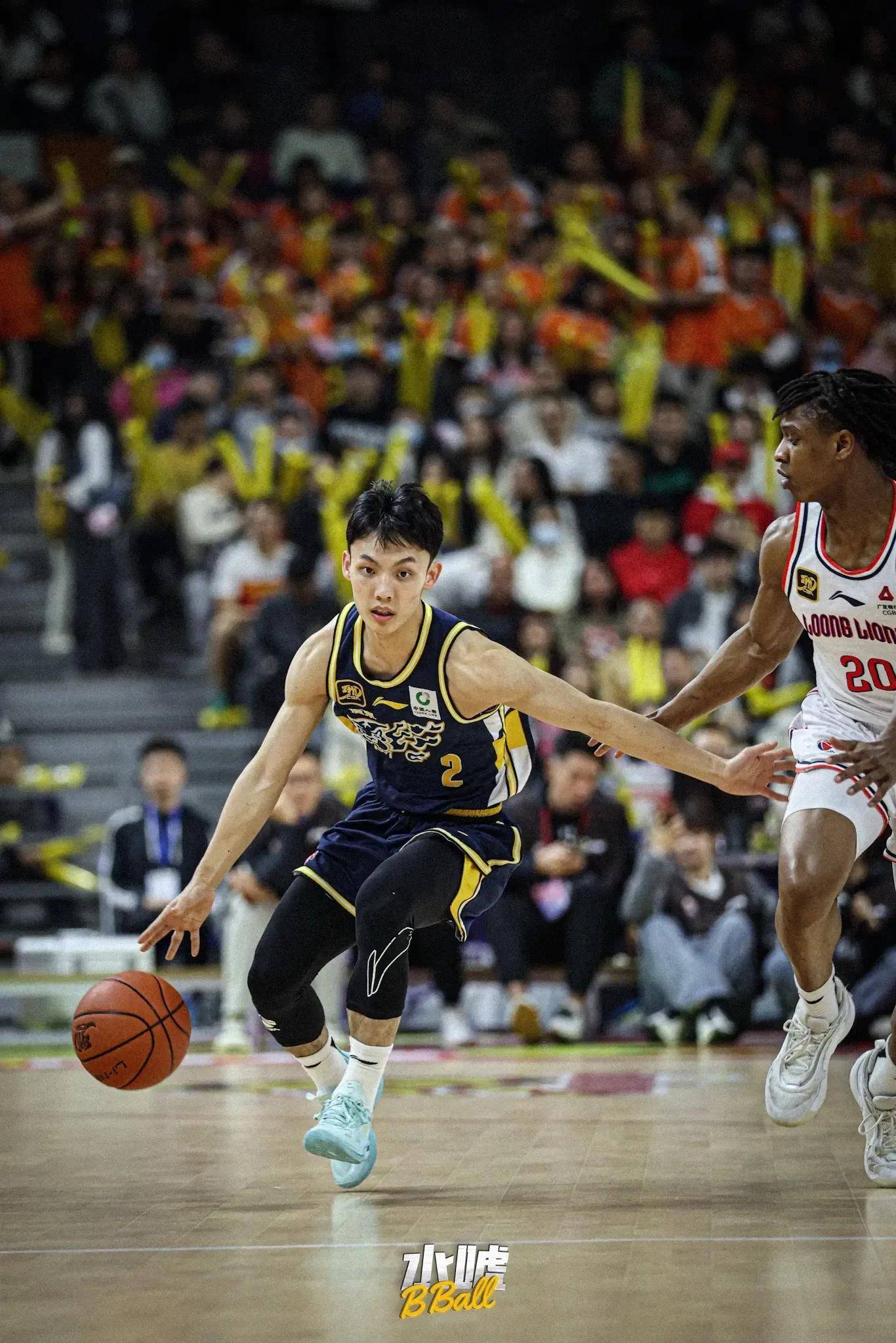 开云体育亚洲官网-广东男篮上演绝杀，逆转击败对手