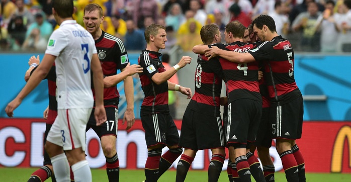 罗马快节奏进球，继续向前迈进