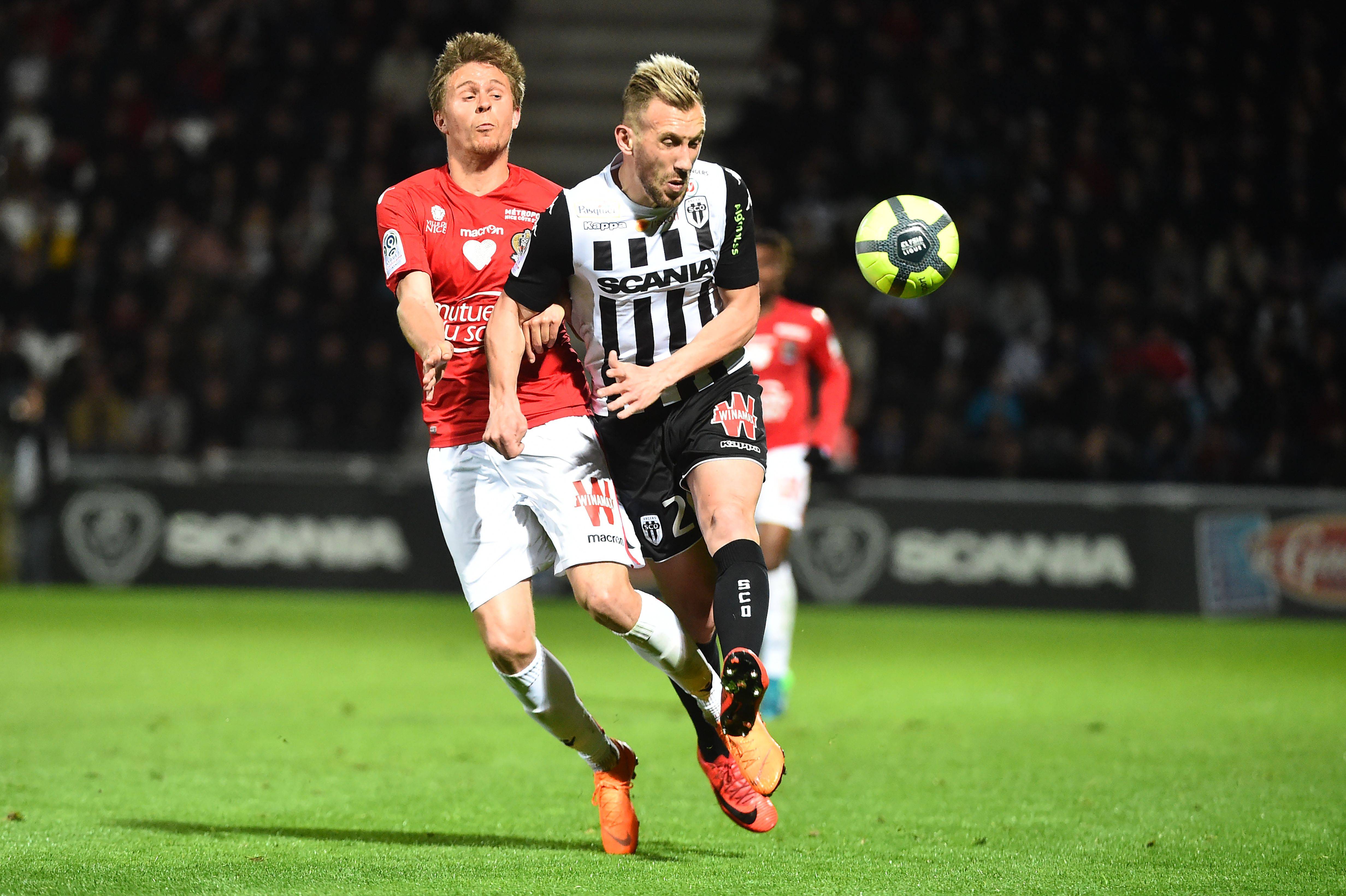 里尔客场挑战圣埃蒂安,力争保持不败的简单介绍 里尔客场挑战圣埃蒂安,力争保持不败的简单介绍