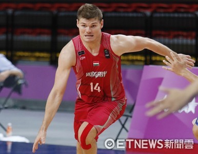 开云体育在线登录-墨西哥男篮选手逆袭进入前八