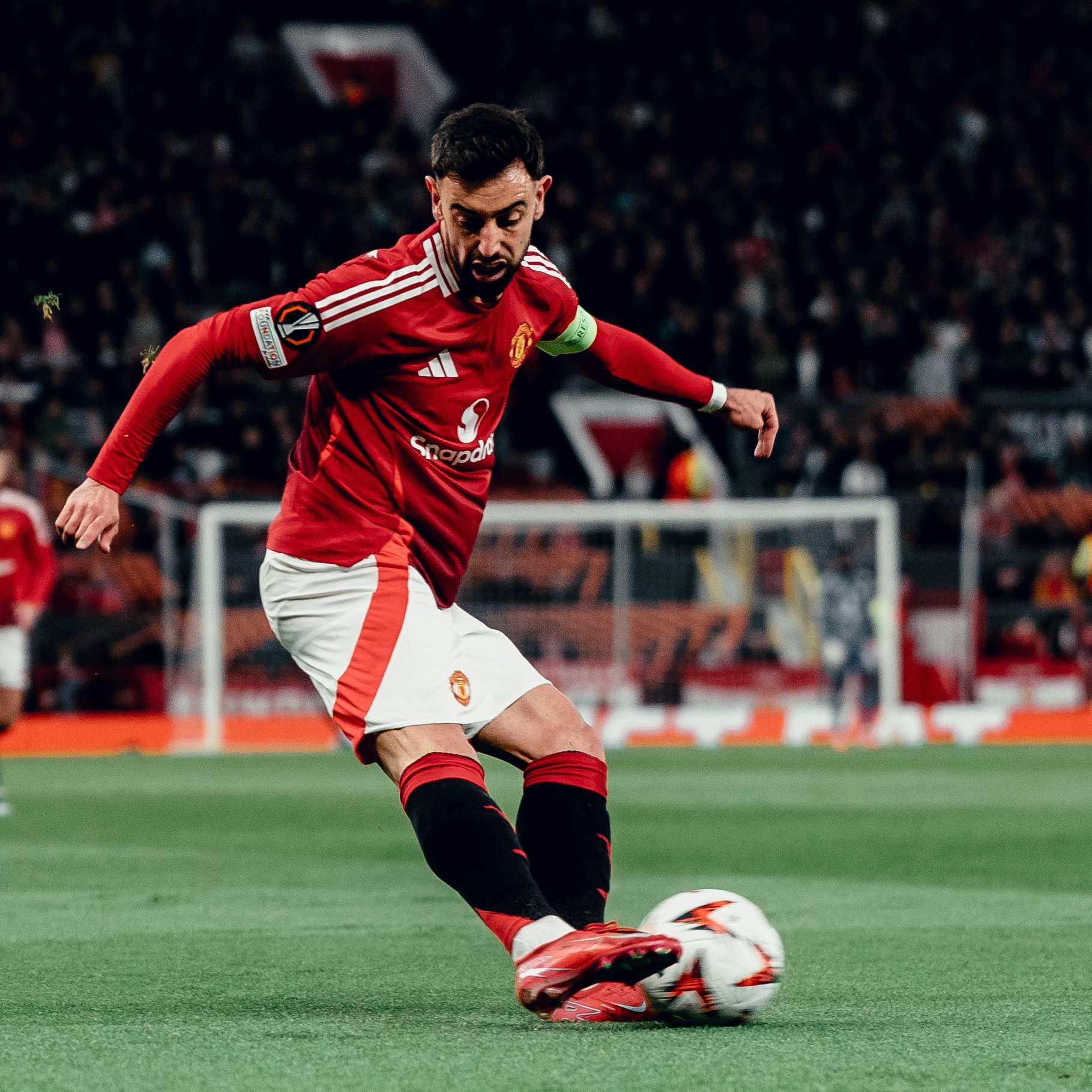 里昂遭遇对手击败，球队形势堪忧