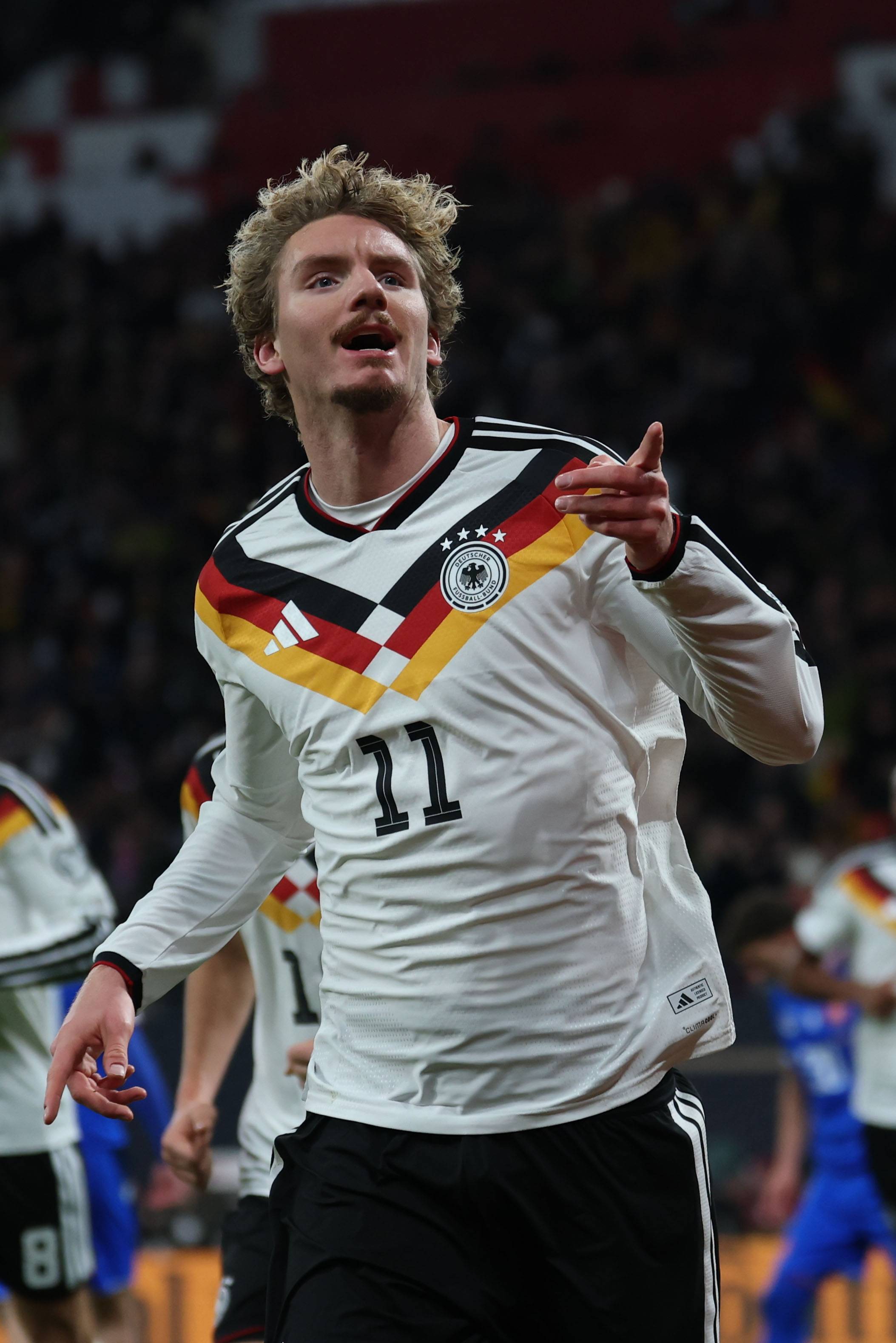 包含斯洛伐克取胜,欧锦赛资格前景一片光明的词条 包含斯洛伐克取胜,欧锦赛资格前景一片光明的词条