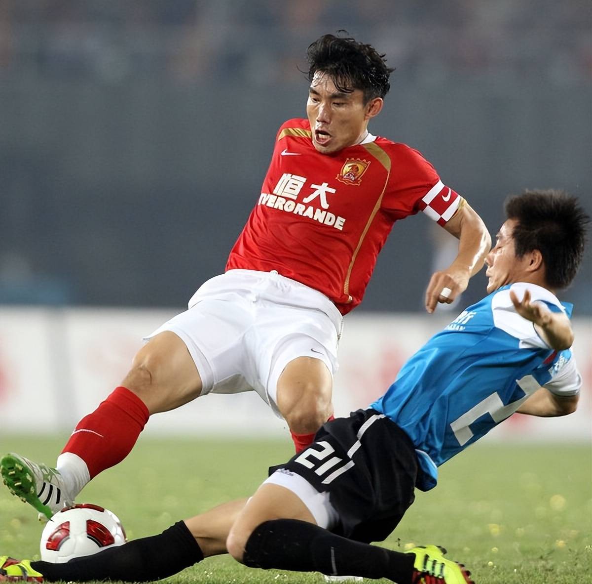 开云体育登录-广州恒大客场战胜深圳佳兆业，豪取分的简单介绍